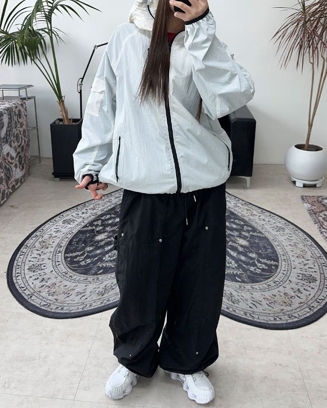 Tena Cap Hood High-Neck Wind Jacket