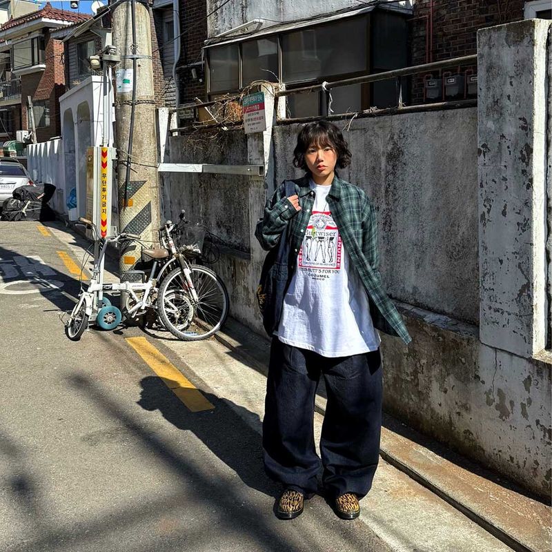 HundoP(ハンドピー)の「Wide Dart Balloon Denim Pants(Pants)」