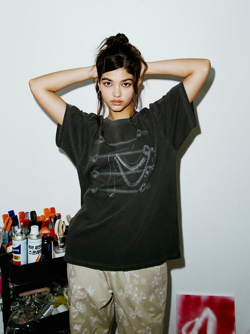 BUTTON TEE CHARCOAL