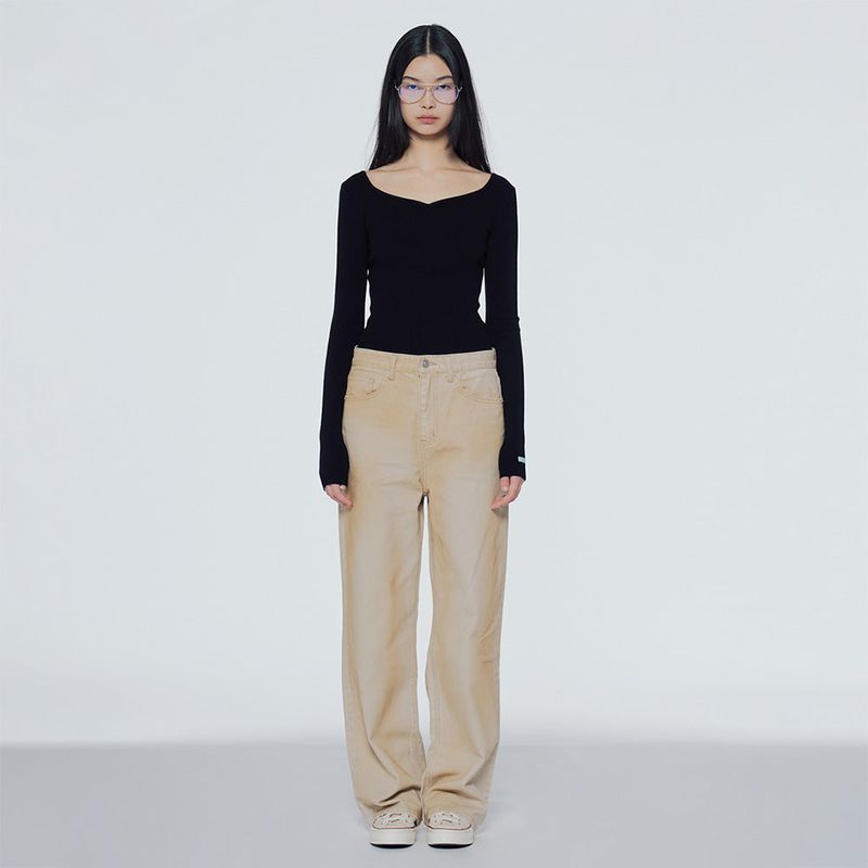 Heart-neck two-way sweater