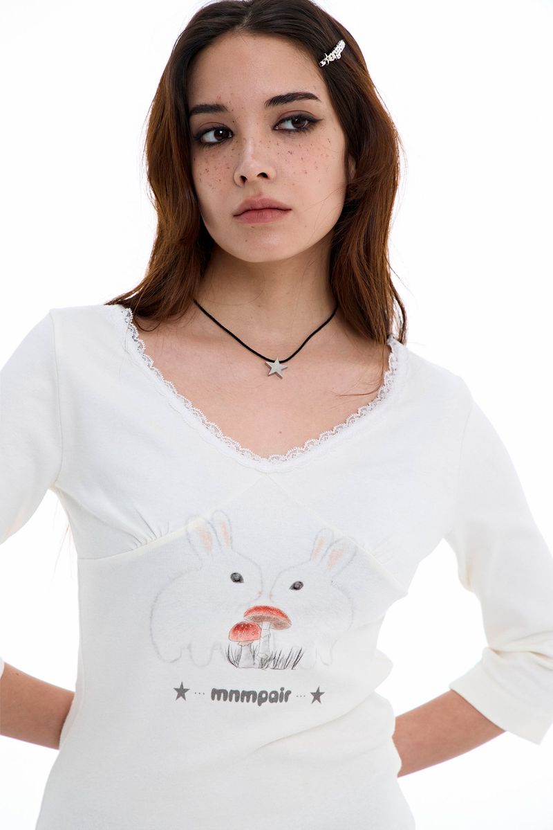 Rabbit Lace V-Neck Tee [White]