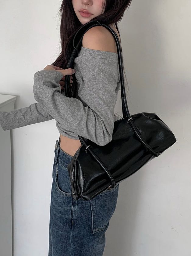 anyonemore（エニーワンモアー）の「Karl Baguette Leather Shoulder Bag（Bags）」