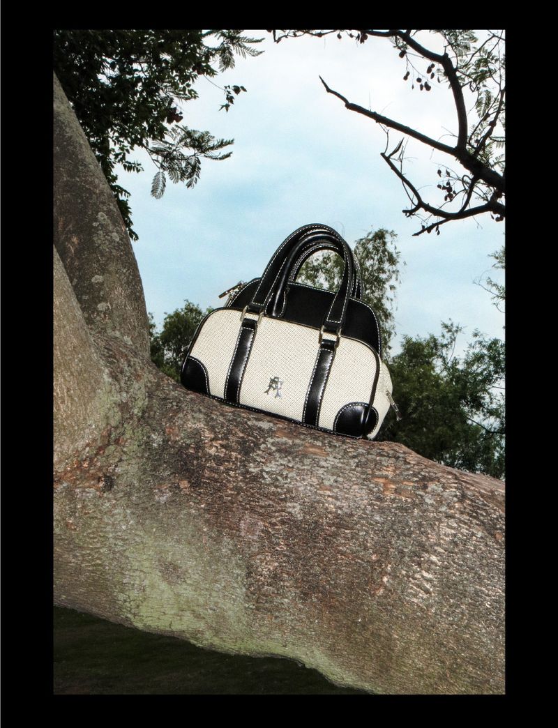 “SARANDE” Dual Purpose Bowling Bag