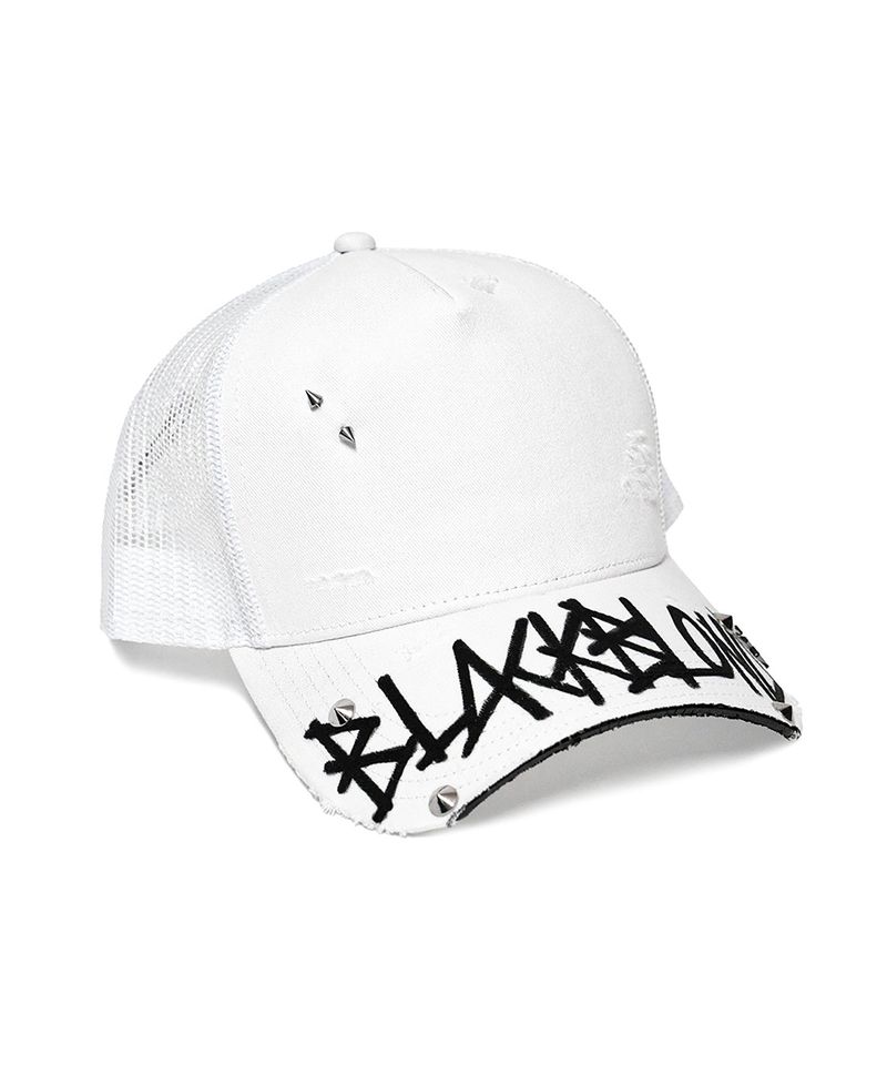 BLACKBLOND（ブラックブロンド）の「BBD Graffiti Logo Trucker Mesh Cap (White)（Hats）」