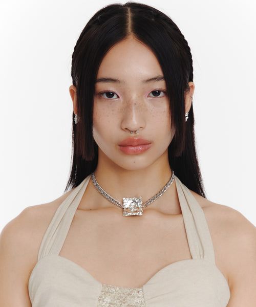 EVERYBIRTHDAY（エブリーバースデー）の「ローズシャーリングチョーカーネックレス（アクセサリー）」