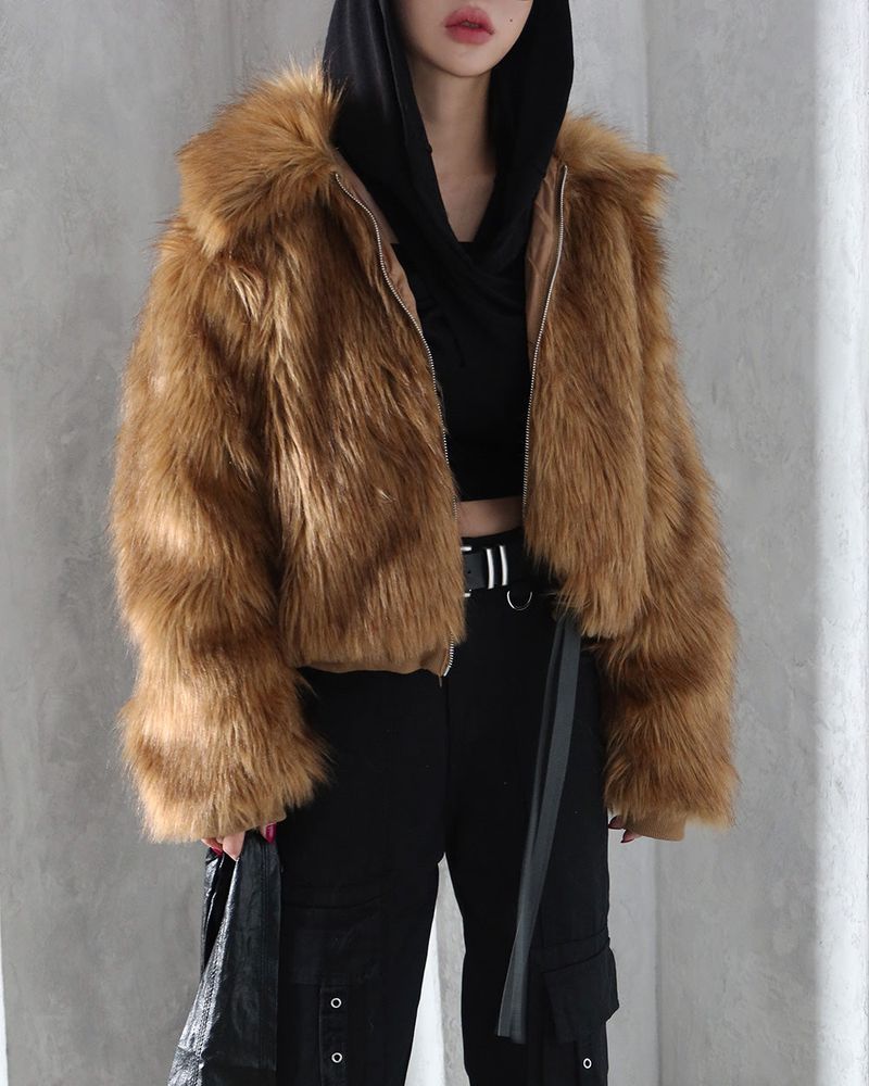 Punching Strap Cargo Bootcut Pants
