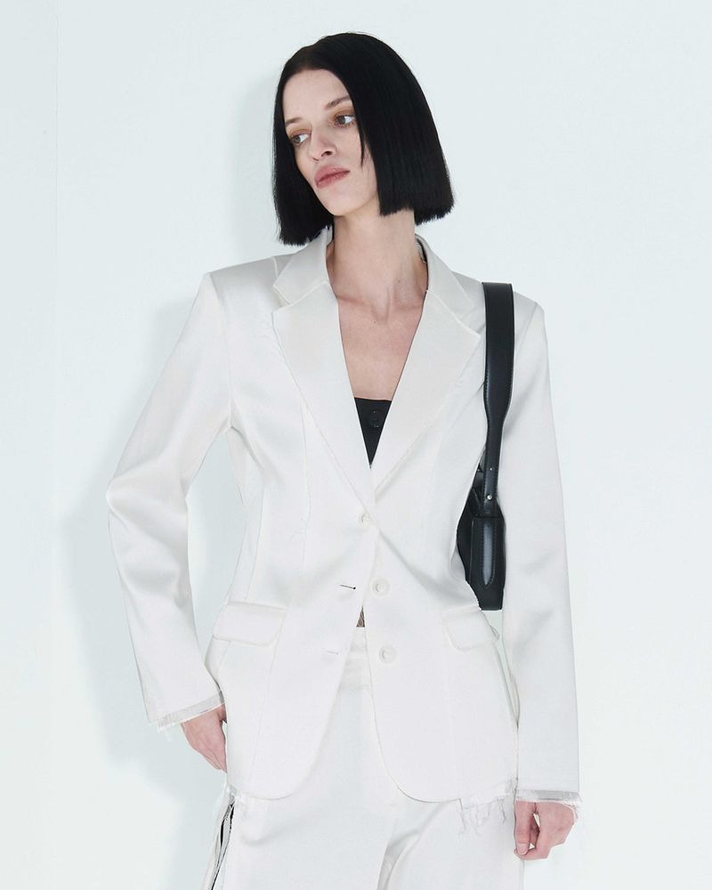 KIMZISU（キムジス）の「Raw Edge Slim Jacket _ White（Jackets/Outerwear）」