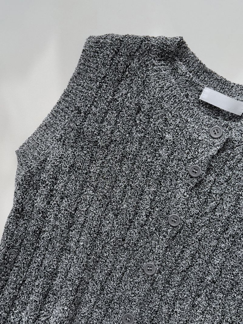 Oreo Cable Knit Vest