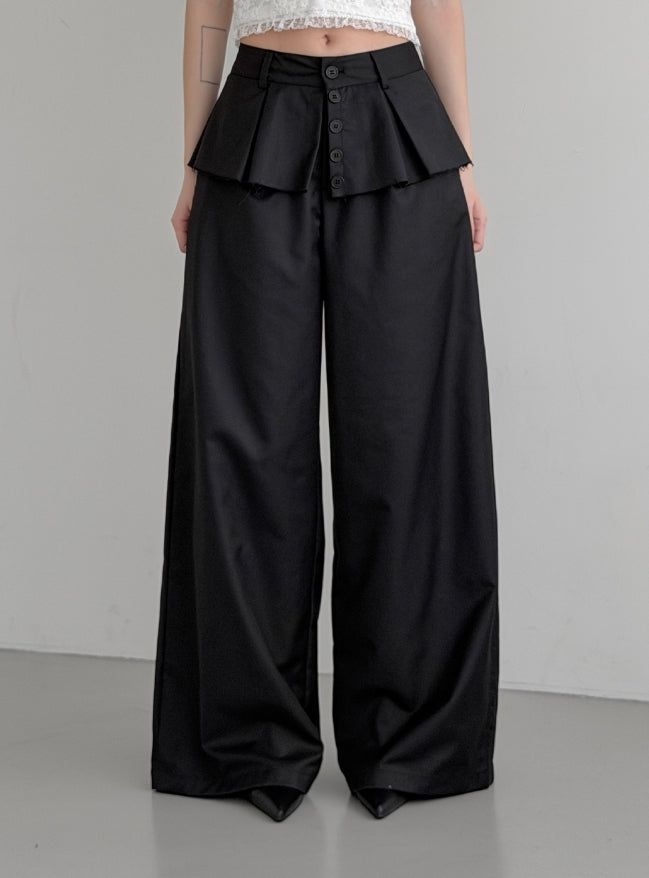 mnem（ムネム）の「Ella Button Flare Skirt Pants（Pants）」