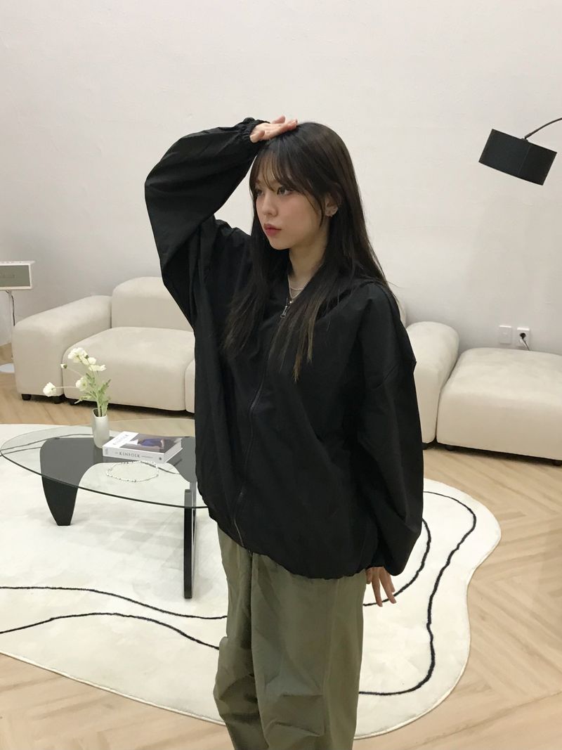 Dixie set up windbreaker