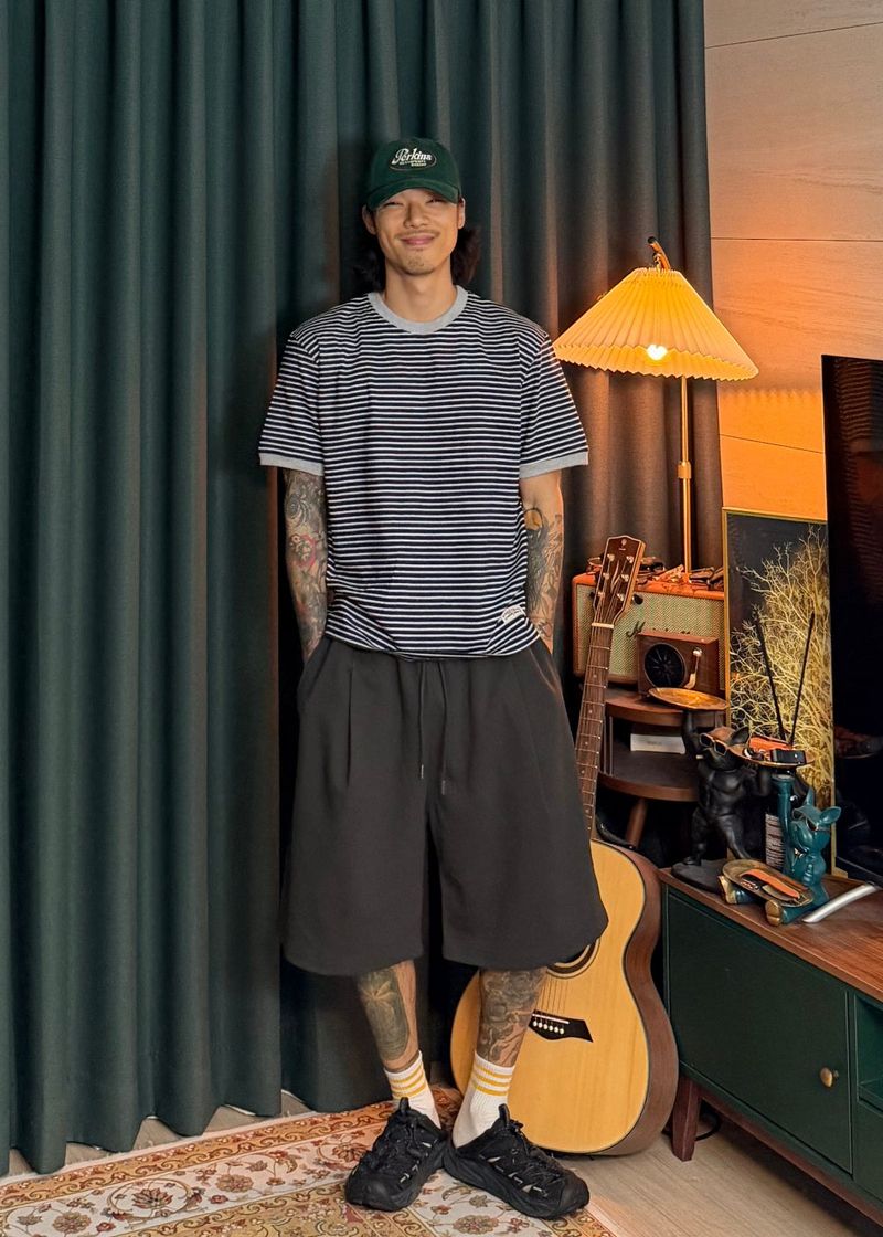 Light One-Tuck Bermuda Shorts 4COLOR