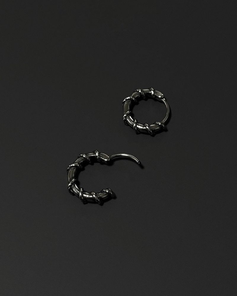 twist tangle earring