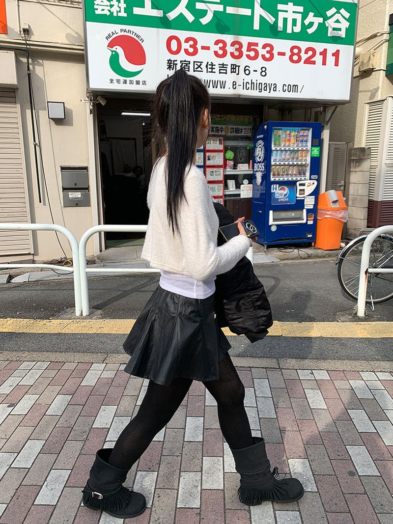 RIBBON FLARE LEATHER MINI SKIRT (2C)