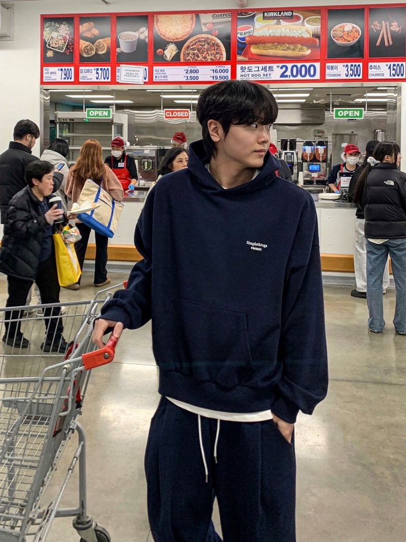 Merin simple logo hoodie