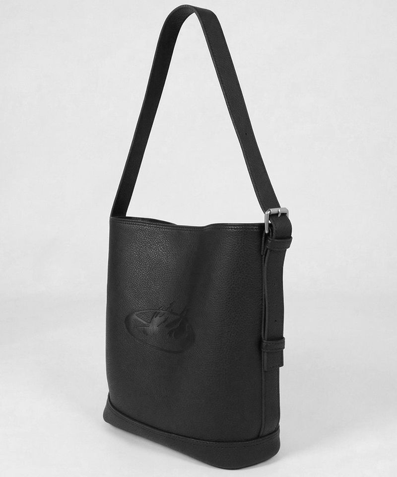 INNEQ(イネク)の「Alyssa_Embossed Black_Eye(Bags)」