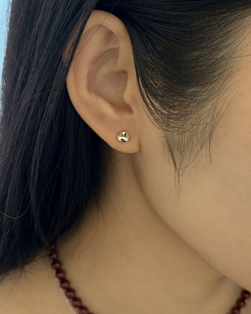 Kisses earring (silver)