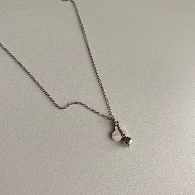 yu Heart ball, unique y necklace