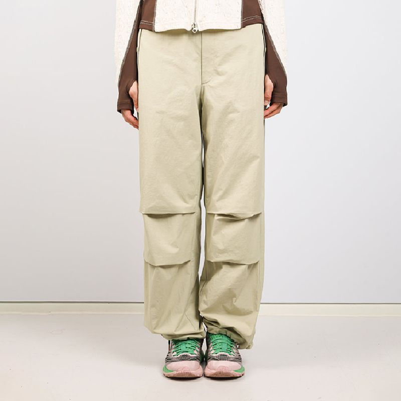 PIPI PARACHUTE PANTS - BEIGE GREEN