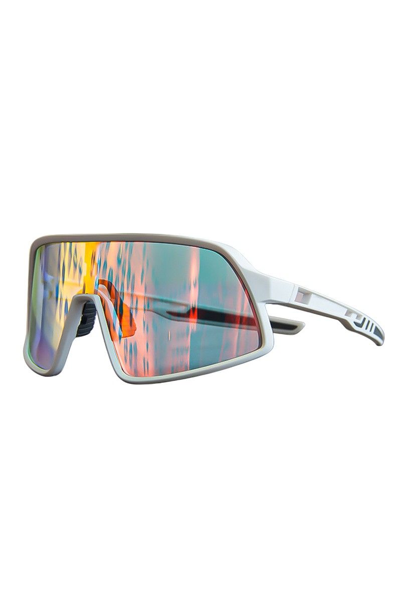 CZ Basicsの「Photochromic Dual Use Sport Sunglasses(Fashion Accessories)」