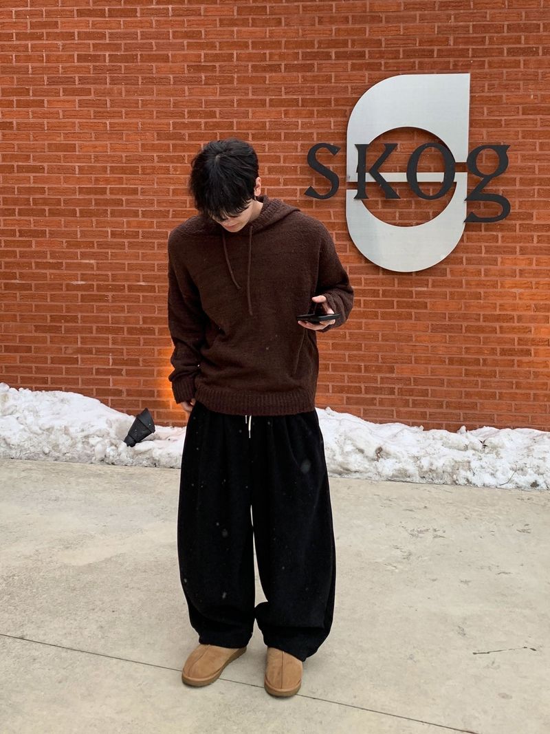Corduroy two-tuck balloon wide pants