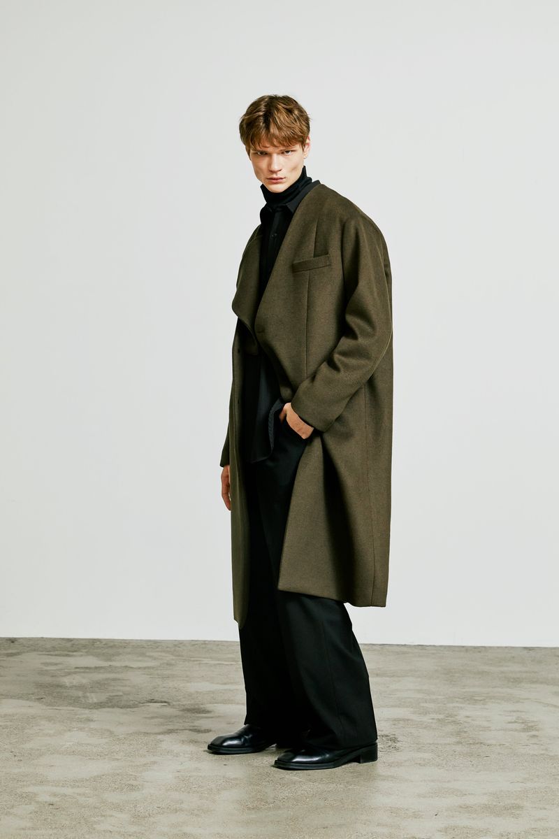 collarless front cover coat khaki