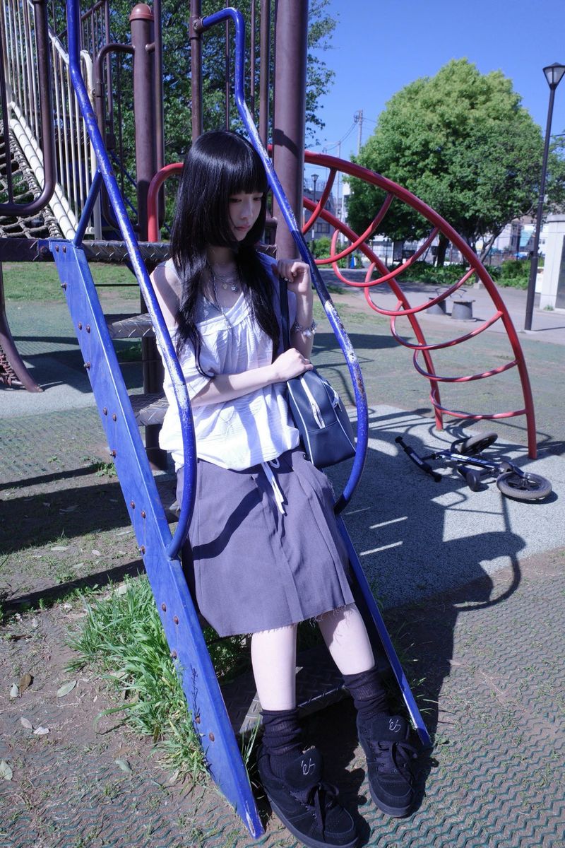 ビッグドット アンバル オフ tee