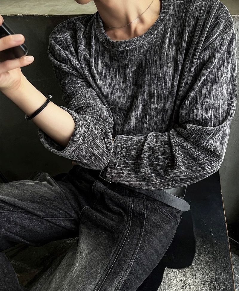 COSYHARU（コシハル）の「"ベロア リベットラウンドネックロングスリーブニットT "（トップス）」
