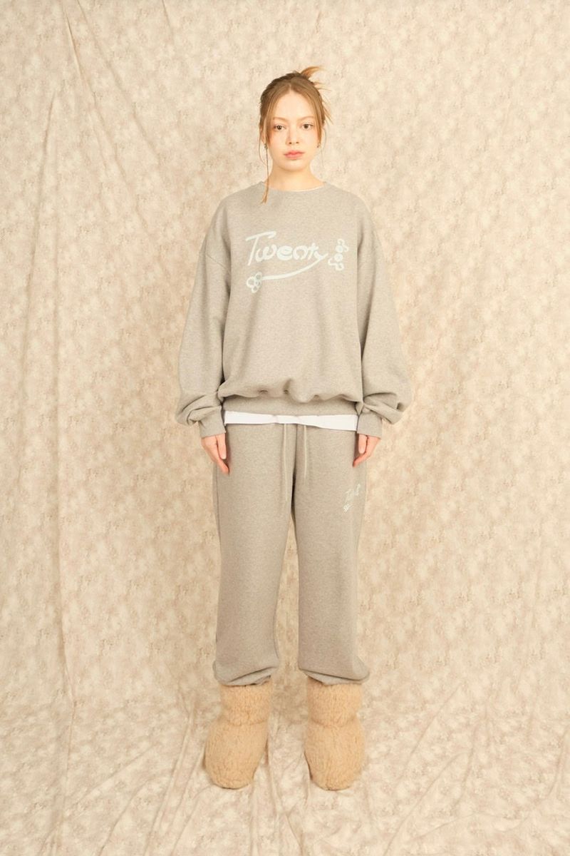 FLORAL SWEATPANTS