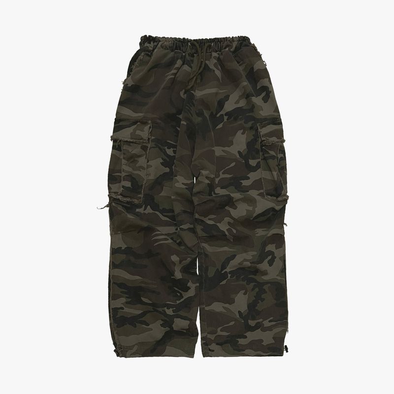 grunge camouflage cargo pants_khaki