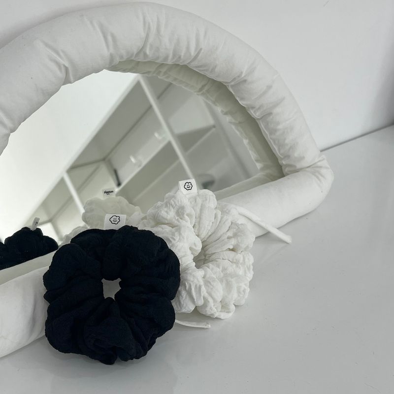 WAFFLE SCRUNCHIE (2 color)