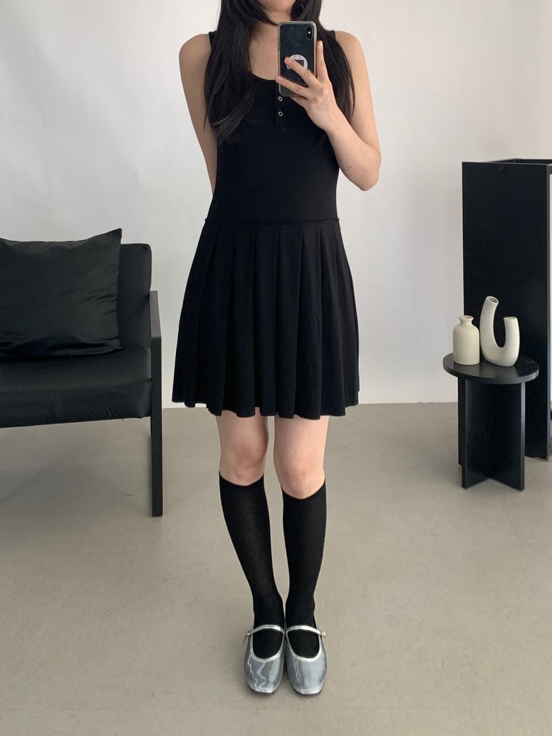 Pedro pleated sleeveless dress