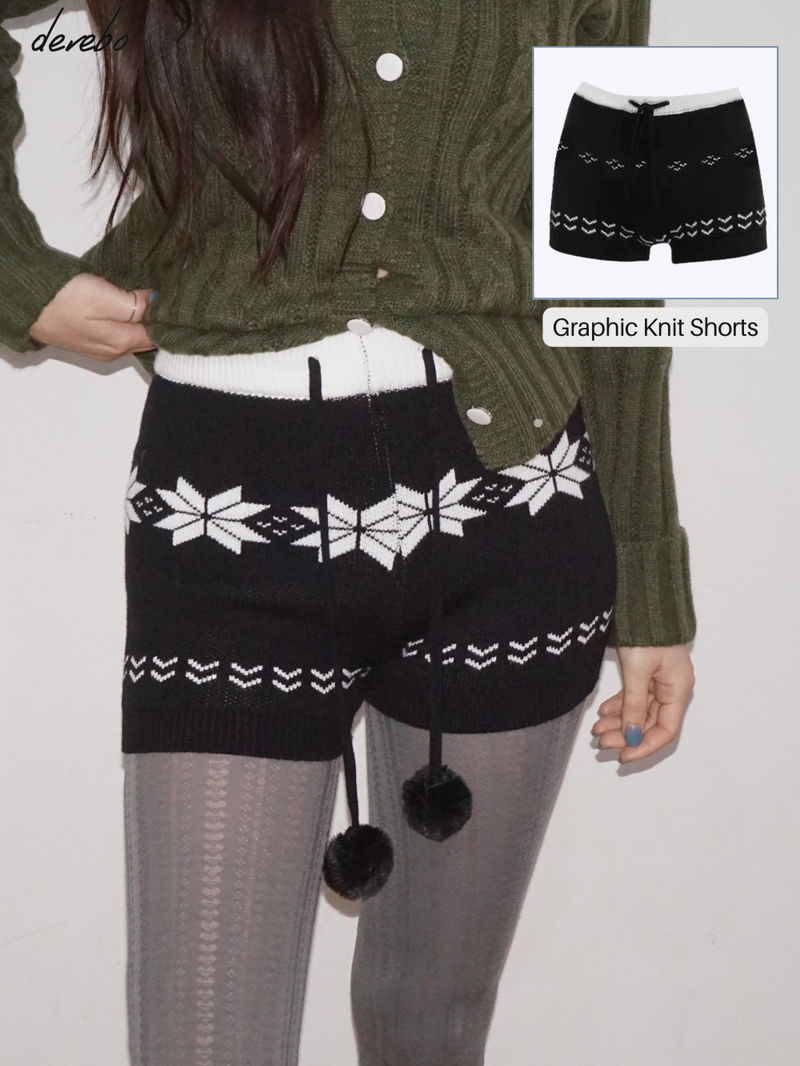 Graphic Knit Shorts
