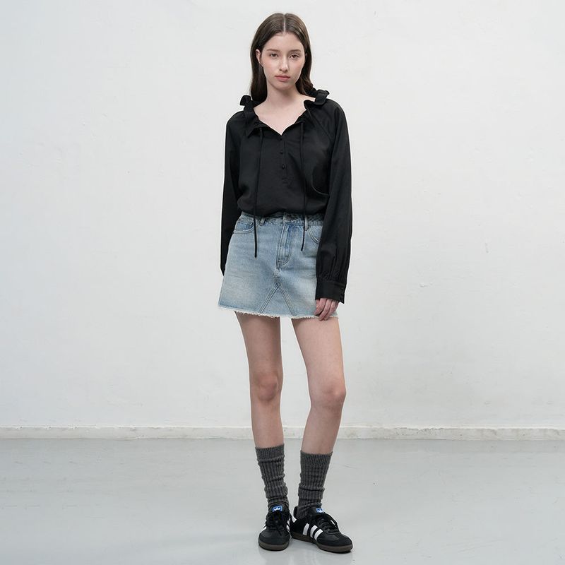 フリル襟ルーズブラウス [BLACK]