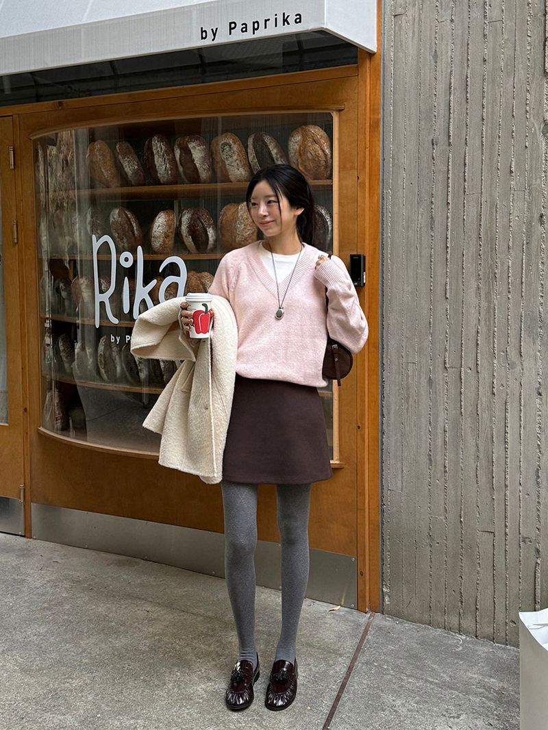 TRENDY APPAREL（トレンディー アパレル）の「[MADE] MOTTI WOOL V-NECK KNIT（Tops）」