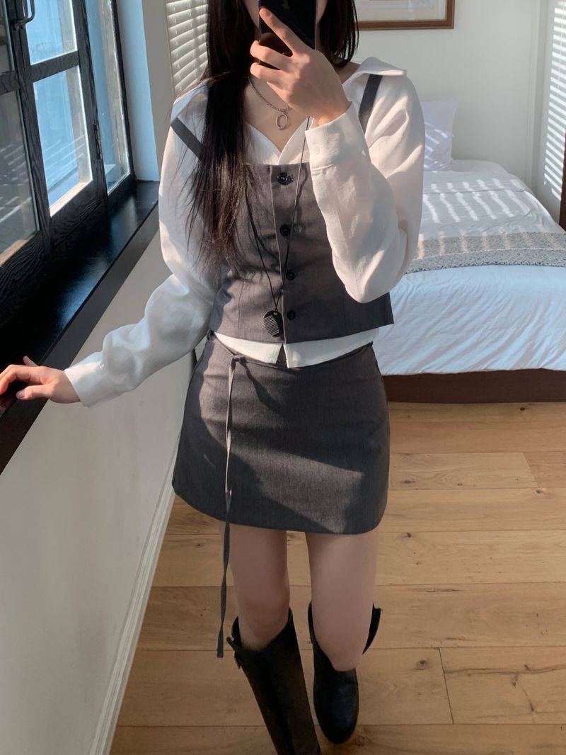 Slate Line Thin Belt Formal Mini Skirt