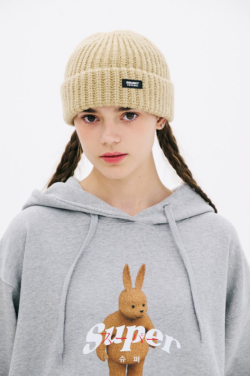 LOGO RUBBER WAPPEN BEANIE