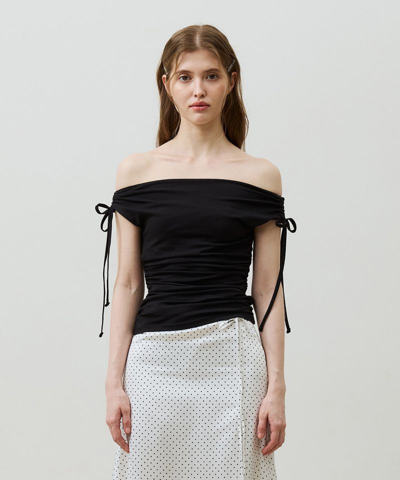  LILY OFF-SHOULDER SHIRRING TOP / BLACK