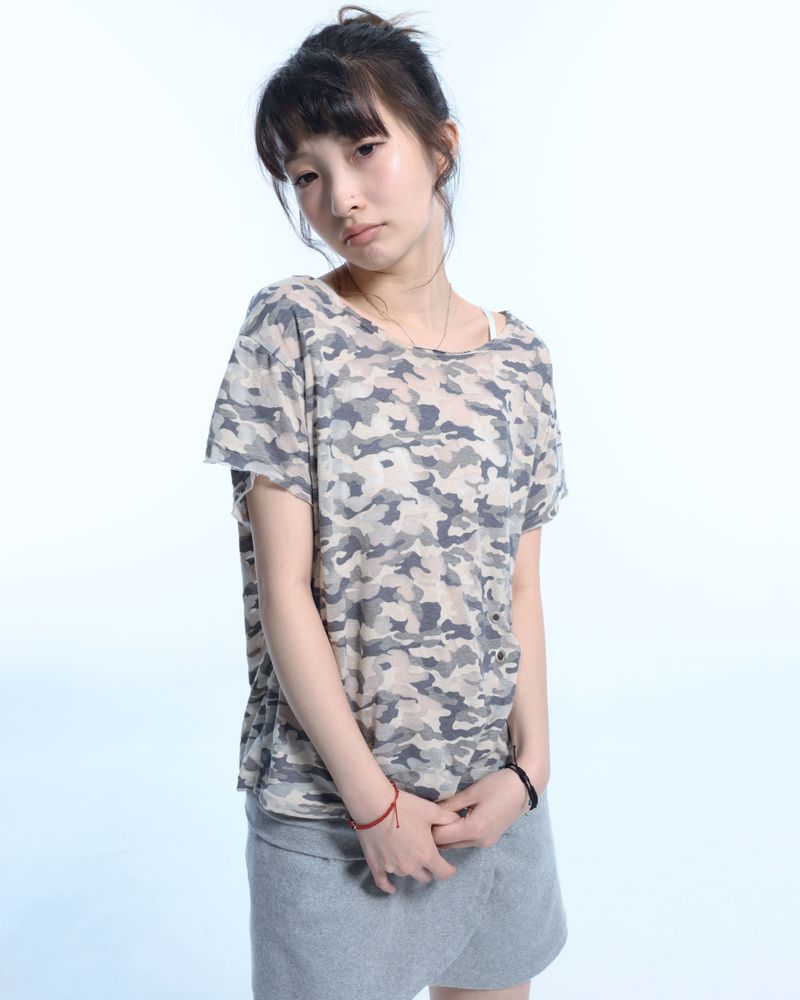 Camo Slash Eyelet Tee