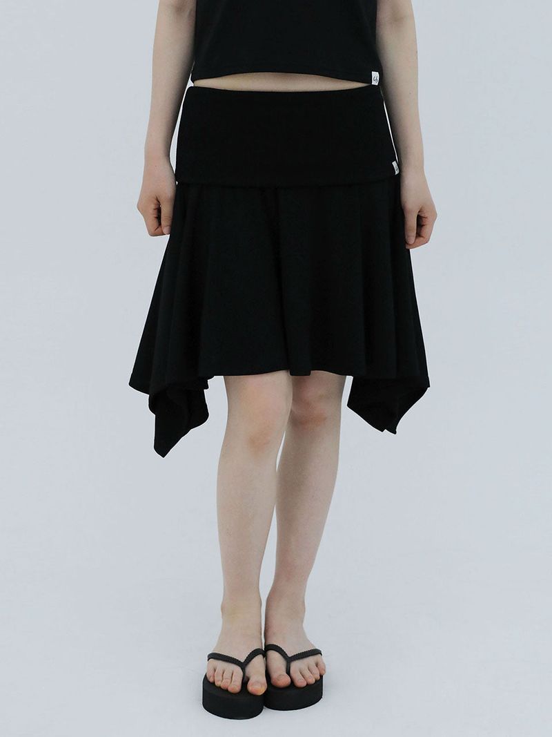 SOFT CONTRAST FLARE SKIRT(BLACK)