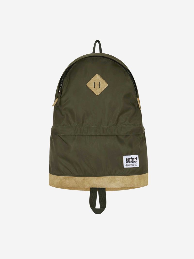 safarispot（サファリスポット）の「オーセンティックスクートバックパック (オリーブ)（バッグ）」