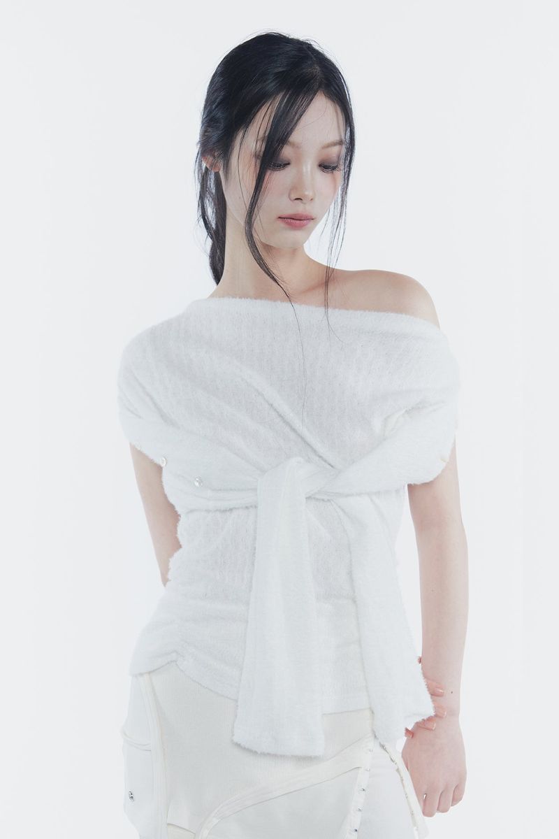 JENNIE BUTTONED TOP ivory