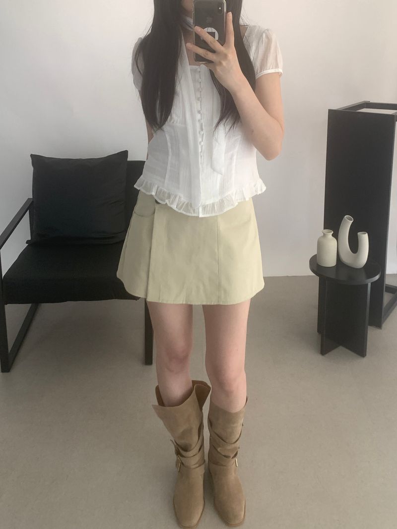 Rivenne Tie Short Sleeve Blouse