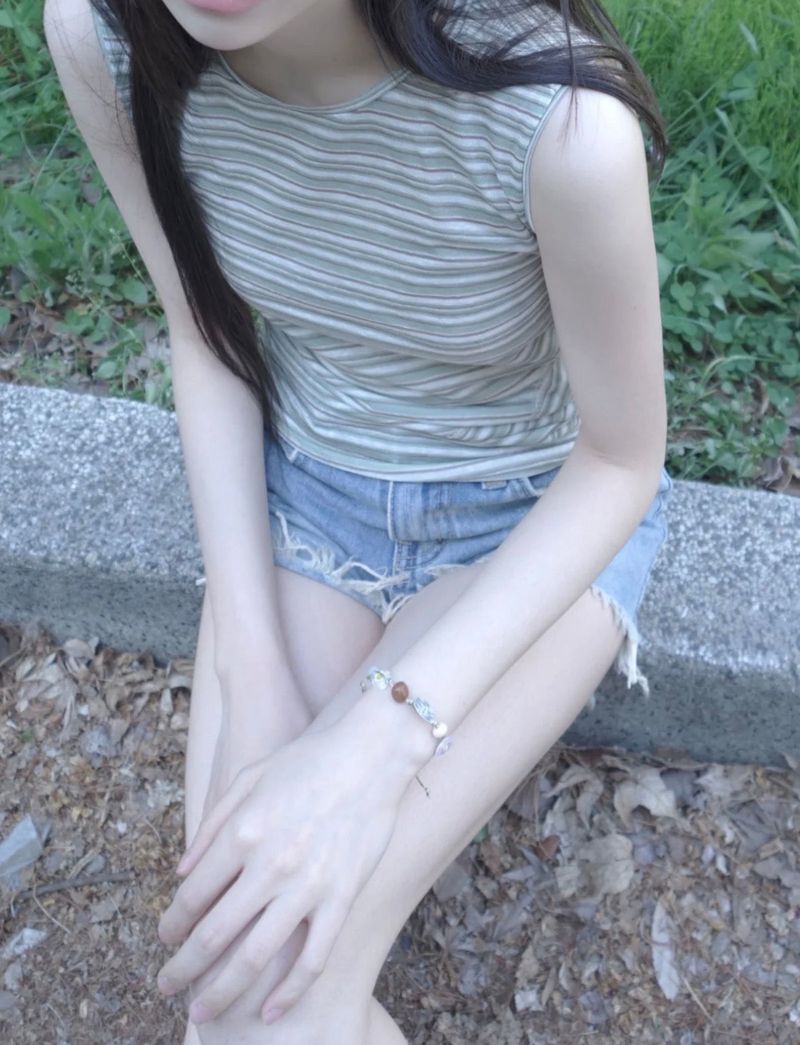 heart patch sleeveless