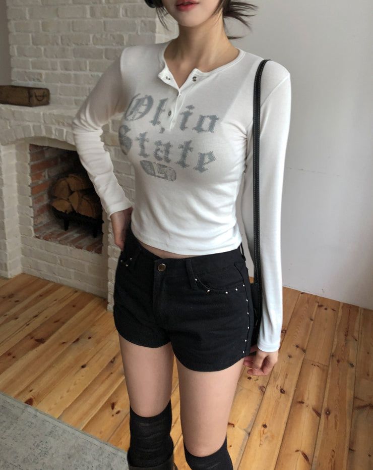 State Crack Lettering Button Long Sleeve