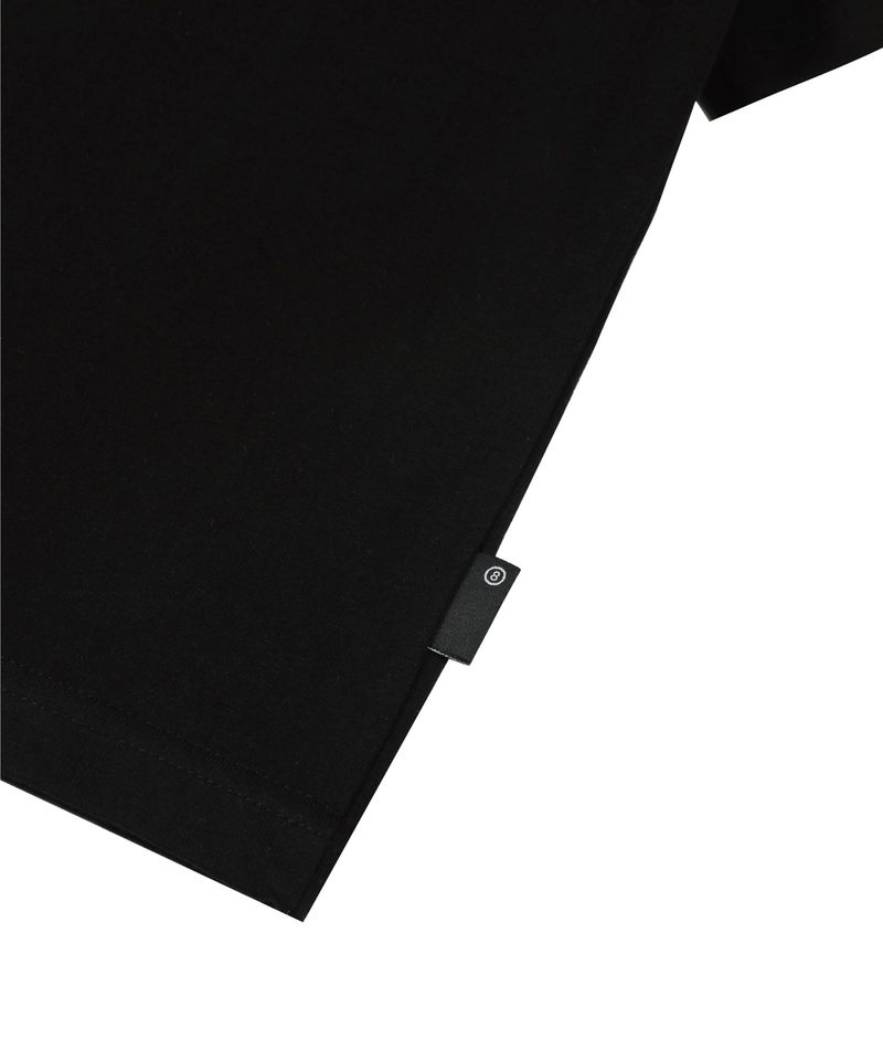 Catching Eye Crop T-Shirt in Black