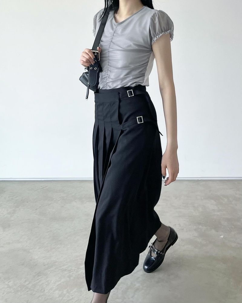 kimakh(キマック)の「リッスンプリーツバックルラップスカート(スカート)」