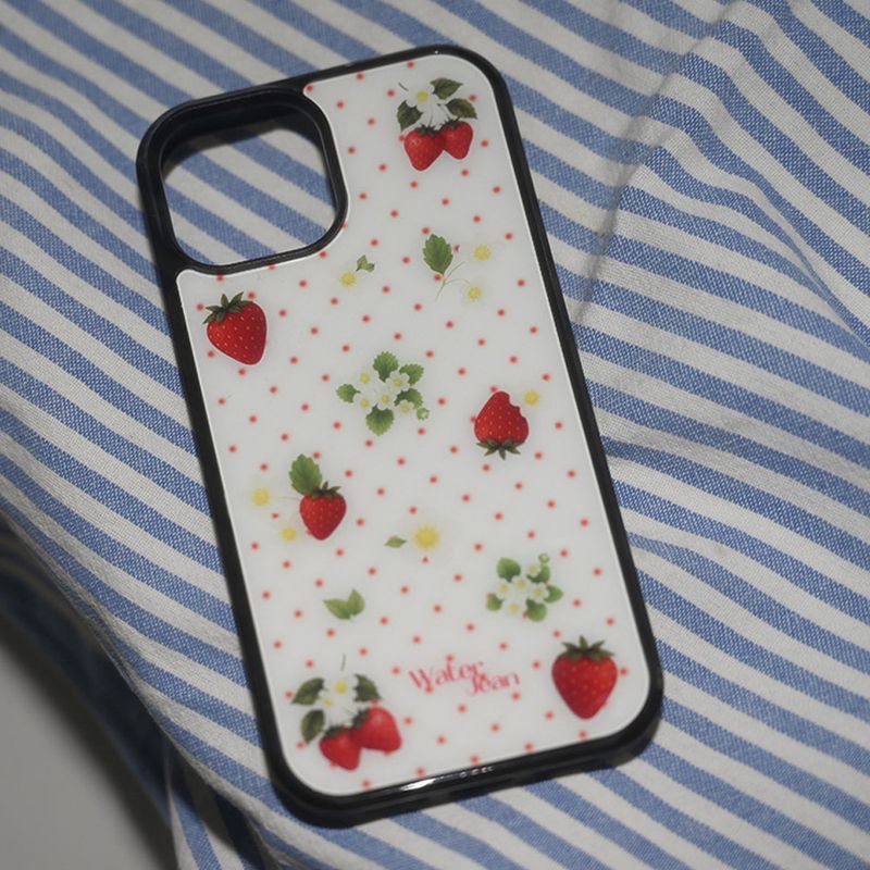 [MADE] fruits dot case (strawberry) - ivory