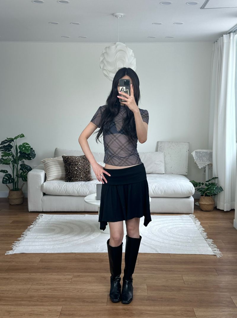 roll mini skirt