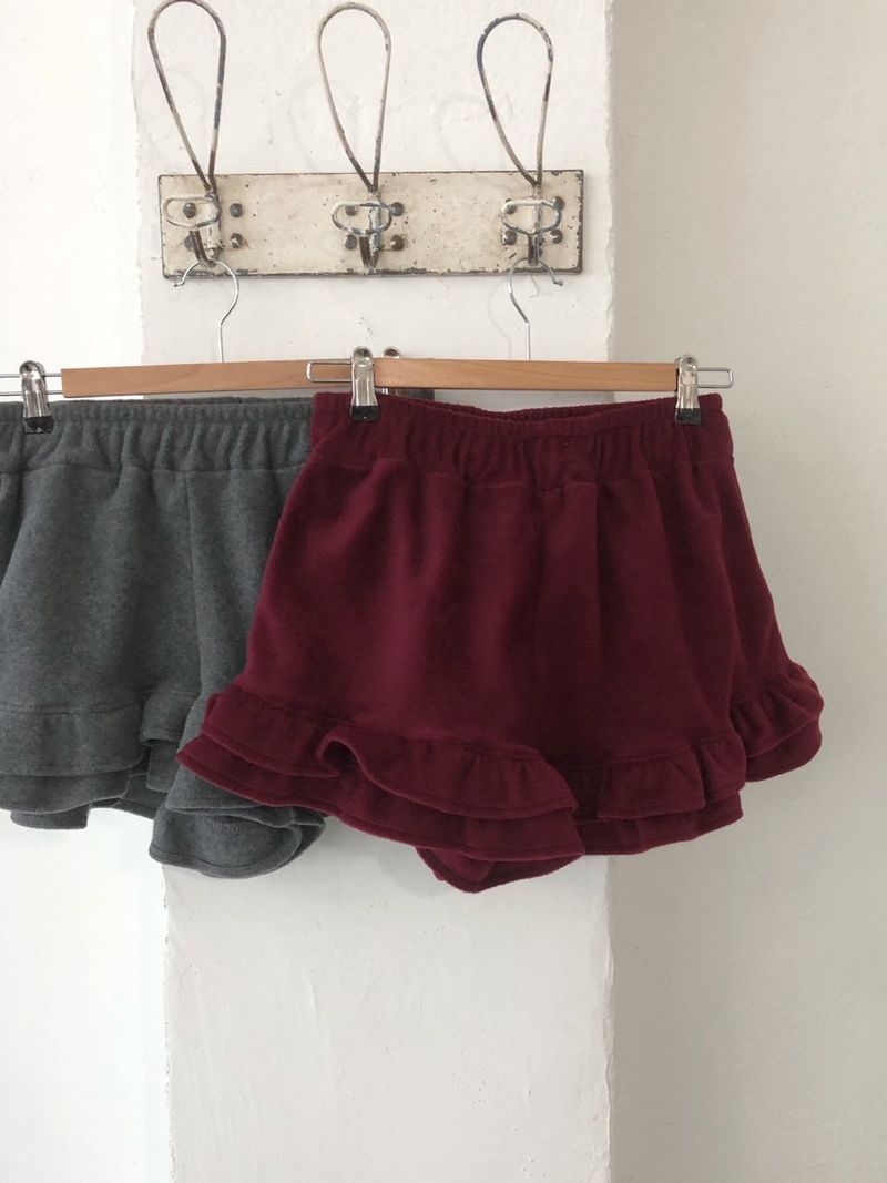 fleece frill shorts