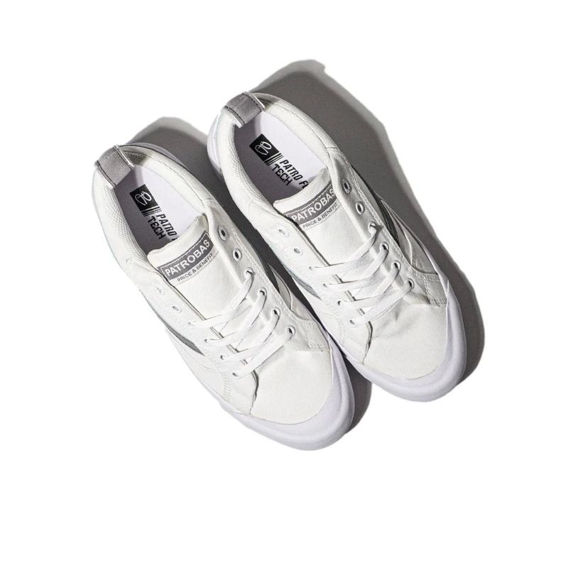 Patrobas Glare White Sneakers